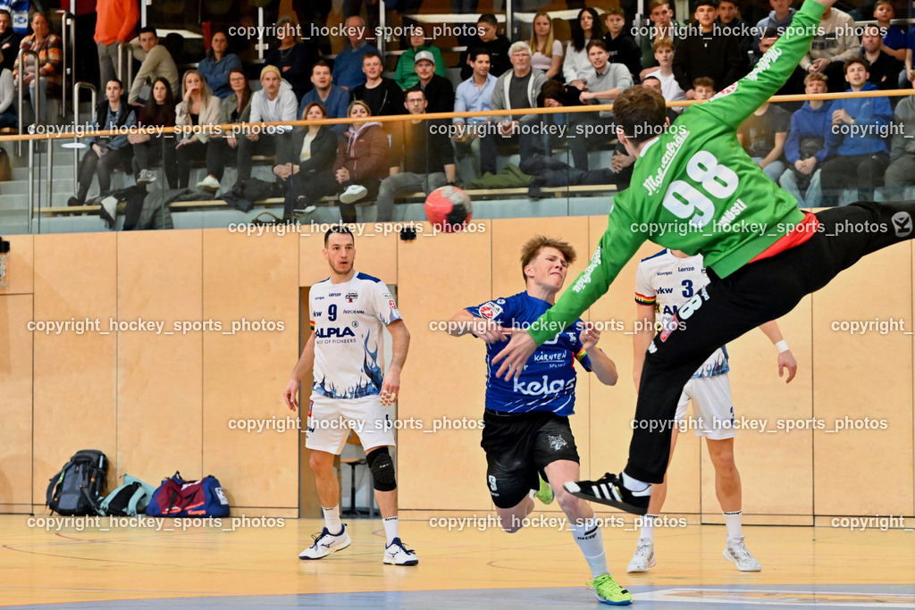 SC Ferlach vs. ALPLA HC Hard 2.3.2024 | #9 Tokic Ante HC Hard, #9 SAGER Nico SC Ferlach, #98 MÖSTL Constantin HC Hard, SC Ferlach vs. ALPLA HC Hard 2.3.2024, SC Ferlach vs. ALPLA HC Hard am 02.03.2024 in Ferlach (Ballspielhalle Ferlach), Austria, (Photo by Bernd Stefan)