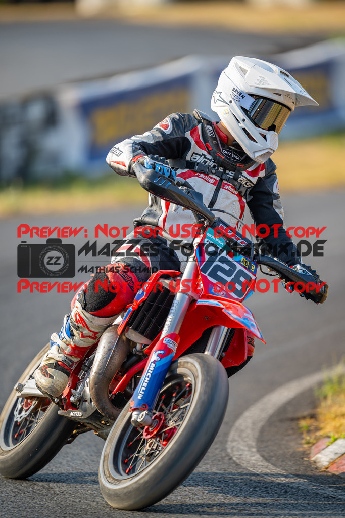 MaZZes-Fotomatrix-20260816-609894 | ROOKIES