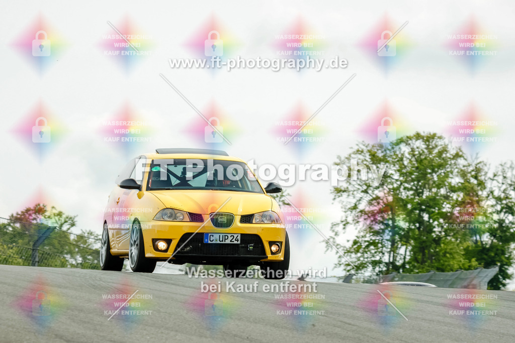 _GTS5631 | Hier findet Ihr Bilder von Touristenfahrten auf der Nürburgring Nordschleife oder von anderen Veranstaltungen die ich besucht habe. Viel Spass beim Durch Schauen 