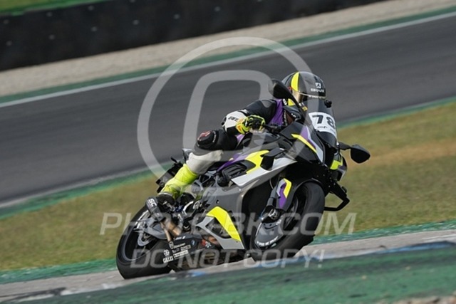 2024_08_30_PBK_92204 | Sportfotografie; SlowMotion; Video; Rennstrecke; Hafeneger; Speer; Racing; RSE; BMW; CBO; Trackday; Motorsportarena; Hockenheimring; Brno; Most; Barcelona; Valencia