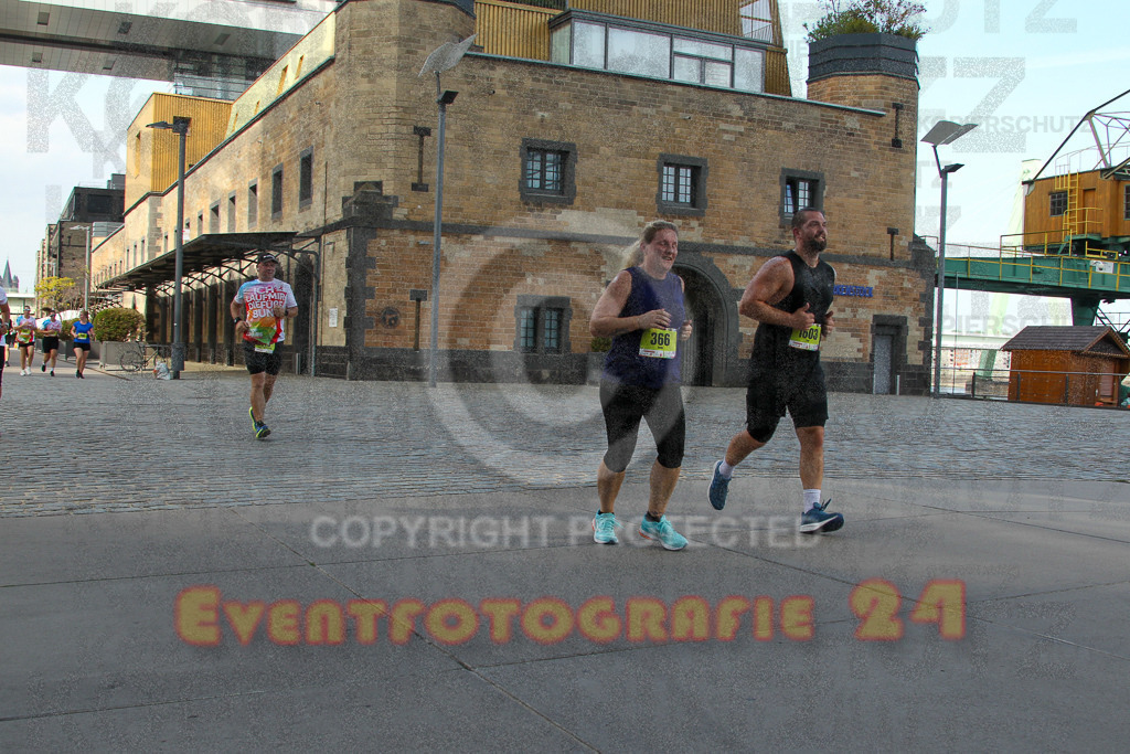 250920_1502_EV4_7930 | Sportfotografie im Rhein-Sieg Kreis, Köln, Bonn, NRW, Rheinland Pfalz, Hessen, etc. Unser Tätigkeitsfeld umfasst den Laufsport vom Volkslauf über den Marathon, Duathlon, Triathon bis zum Ultralauf wie Kölnpfad Ultra oder Schindertrail.