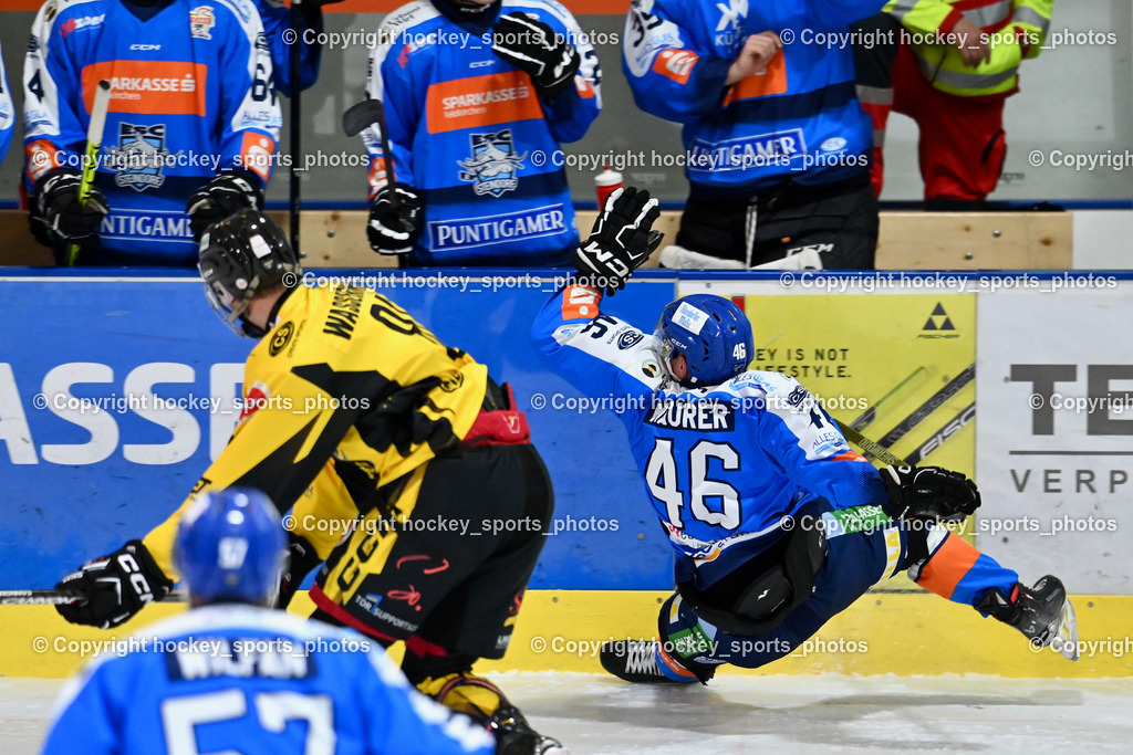 ESC SPARKASSE STEINDORF vs. MET PHOTOVOLTAIK HORNETS SPITTAL | #46 Maurer Julian ESC Steindorf, Flugeinlage, #81 Wassermann Matthias EC Hornets Spittal, ESC SPARKASSE STEINDORF vs. MET PHOTOVOLTAIK HORNETS SPITTAL, ESC SPARKASSE STEINDORF vs. MET PHOTOVOLTAIK HORNETS SPITTAL am 22.11.2025 in Steindorf (Ossiachersee Halle), Austria, (Photo by Bernd Stefan)