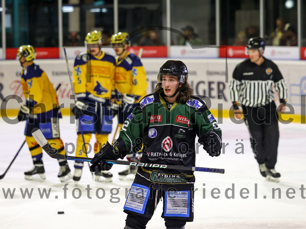 2022-10-30_049_TSV_Erding_gegen_ESC_Riverrats_Geretsried | Erding, Deutschland, 30.10.2022:
Eishockey, Bayernliga 2022 / 2023, 9. Spieltag, TSV Erding gegen ESC Riverrats Geretsried, Endergebnis: 3:5

Foto: Christian Riedel / fotografie-riedel.net