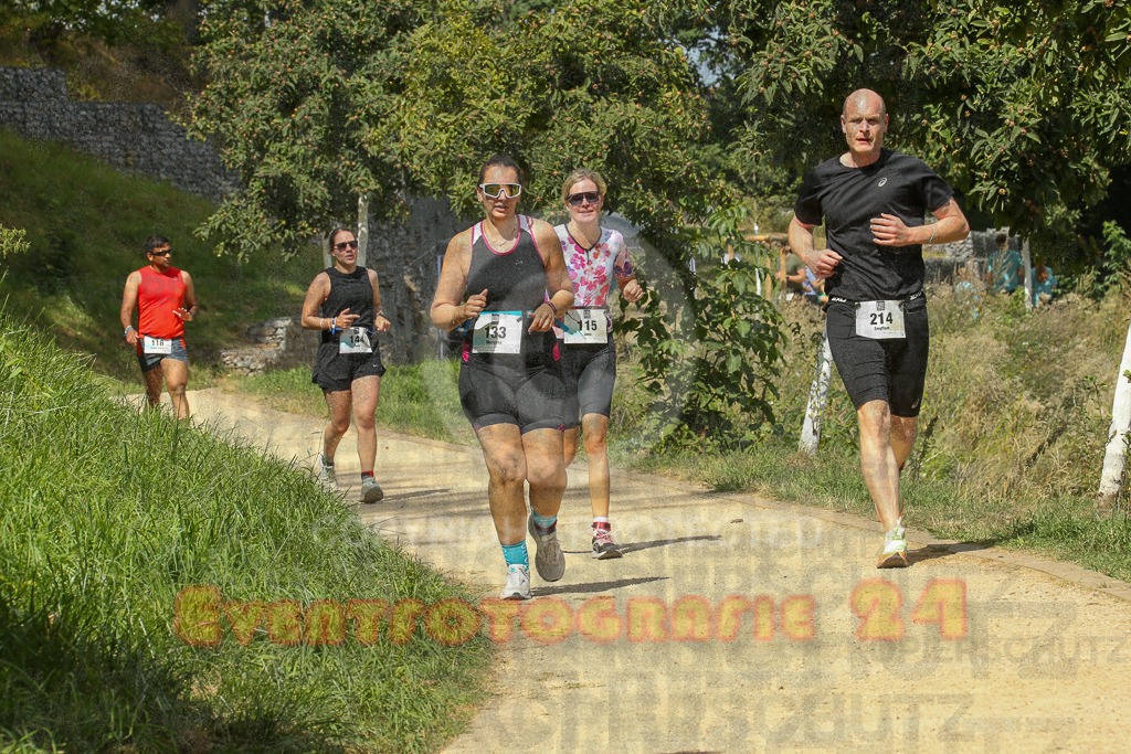 250824_1247_EX1_0546 | Sportfotografie im Rhein-Sieg Kreis, Köln, Bonn, NRW, Rheinland Pfalz, Hessen, etc. Unser Tätigkeitsfeld umfasst den Laufsport vom Volkslauf über den Marathon, Duathlon, Triathon bis zum Ultralauf wie Kölnpfad Ultra oder Schindertrail.
