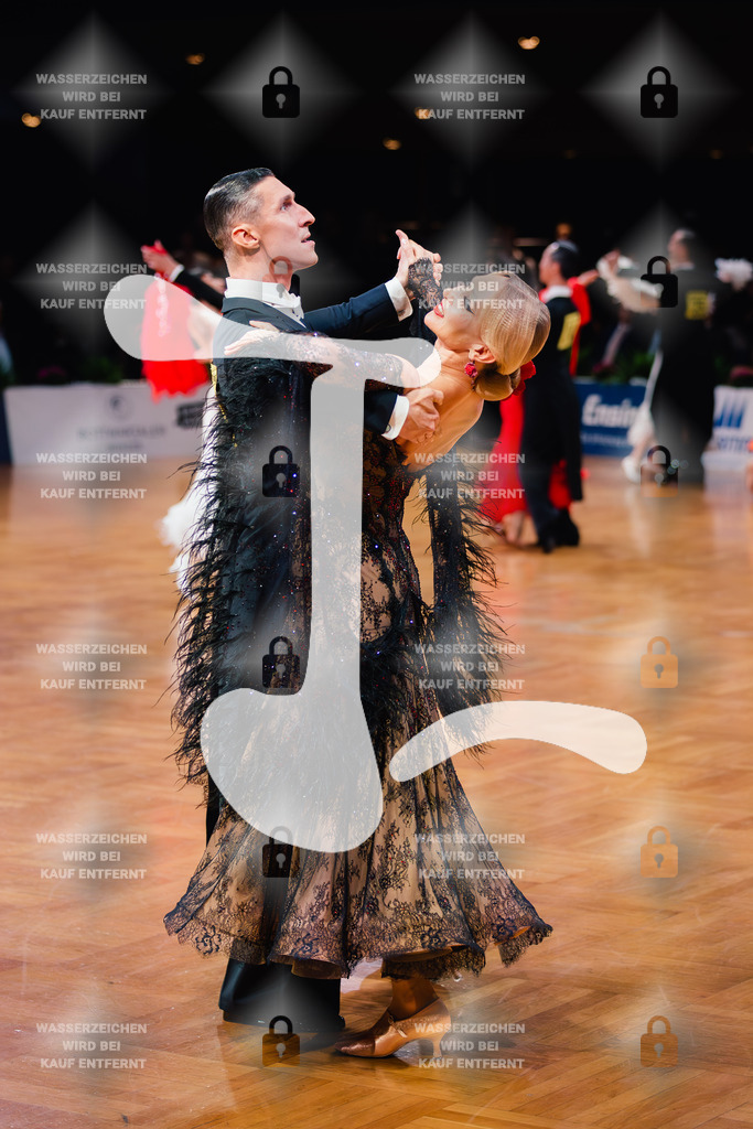 GOC 2025 - WDSF PD Super Grand Prix Standard 27th (2) Vitalii Erfan _ Viktoria Zaprudska (Ukraine)-2025-08-21-1016 | Webshop for digital downloads and prints of dance sport, event & show photographer Julian Link - Realisiert mit Pictrs.com