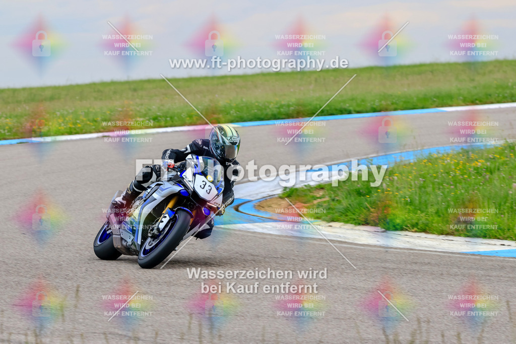 MotoTeam-1751 | Hier findet Ihr Bilder von Touristenfahrten auf der Nürburgring Nordschleife oder von anderen Veranstaltungen die ich besucht habe. Viel Spass beim Durch Schauen 