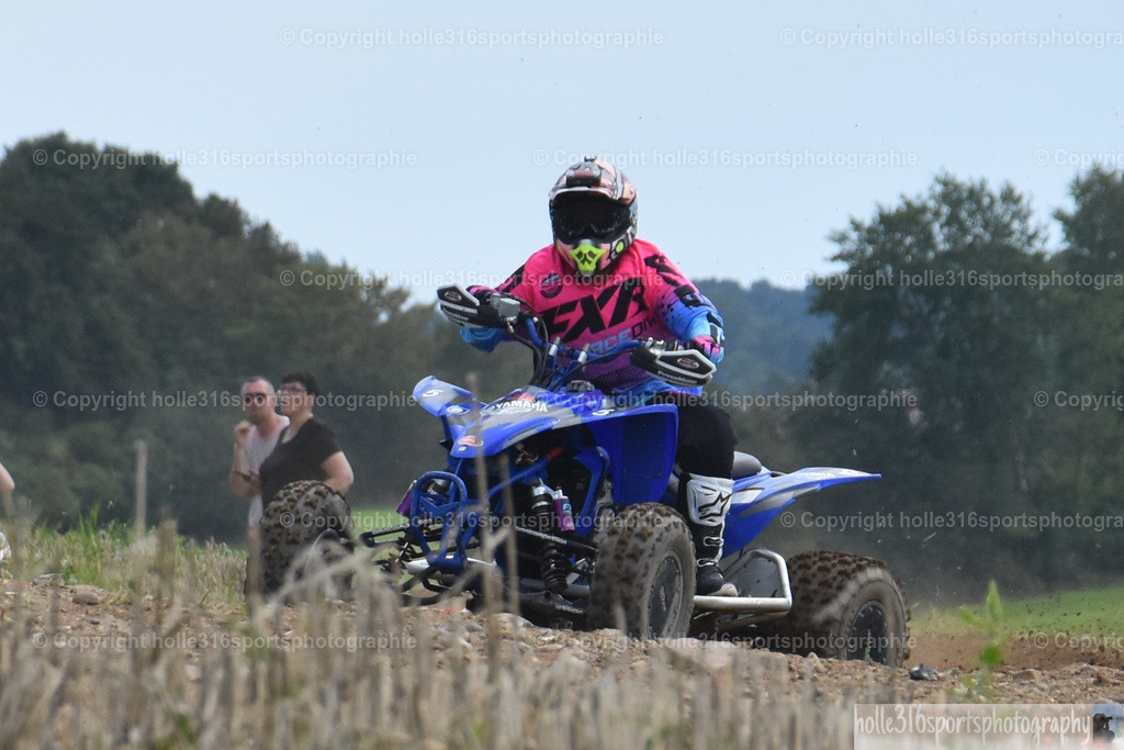 DSC_0677 (2) | Sportfotografie , Motorsport, Motoross, Reitsport, Mointainbike, Enduro,
Landschaft , Outdoor, Eventfotografie, Landschaft, Bilder online bestellen - Realisiert mit Pictrs.com