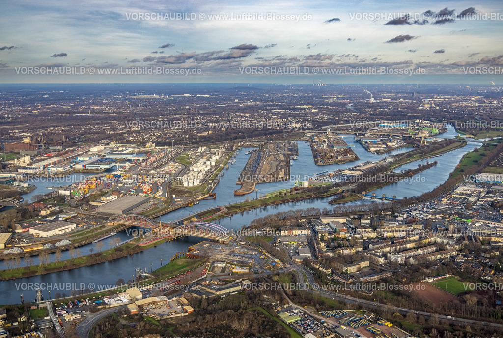 Duisburg230100890 | Luftbild, Duisburg Hafen Ruhrort mit Ölinsel, Kohleninsel und Schrottinsel, geplantes Containerterminal auf Kohleninsel, Ruhrort, Duisburg, Ruhrgebiet, Nordrhein-Westfalen, Deutschland