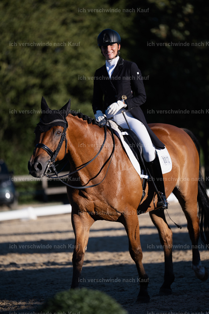 FHC2026_P09_12_11833 | Fichtenhof Classics 2026 – Grand Prix de Dressage - VOLTAIRE Design Preis, Reitanlage Fichtenhof, Sch ftlarn
