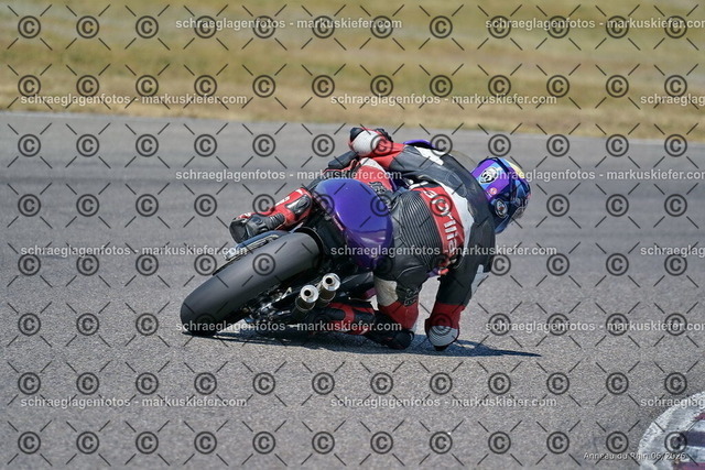 26bc03-2064 | markuskiefer.com - Realisiert mit Pictrs.com