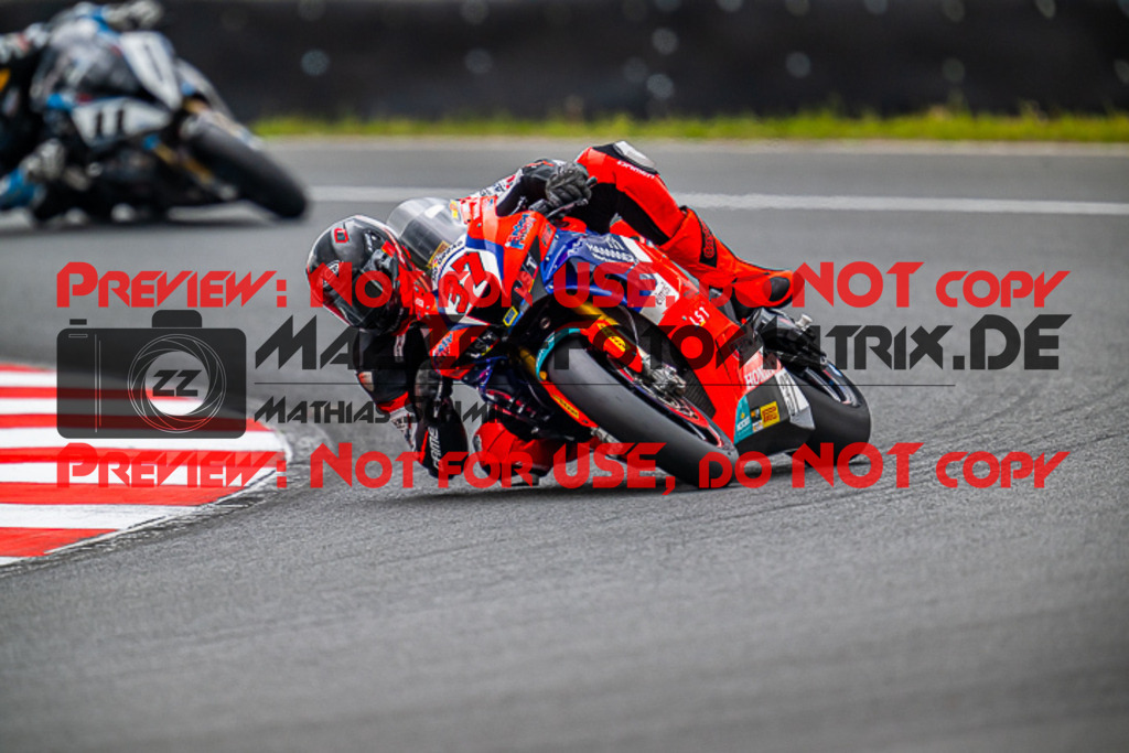 MaZZes_FotoMatrix_220521_8607 | Fotograf Mathias Schmid
Sportfotograf,
Eventfotograf,
Hochzeitsfotograf,
Portraitfotograf