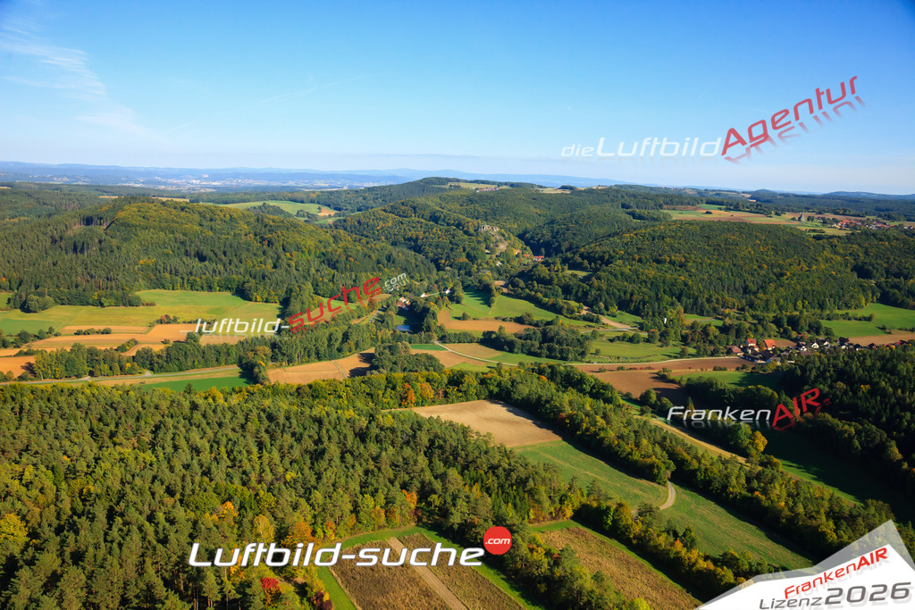 Die Luftaufnahme Kalkberg - Weismain wurde vom UL-Flugzeug (keine Drohne) aus fotografiert.Hohe Druck- Auflösung-die Geschenkidee!