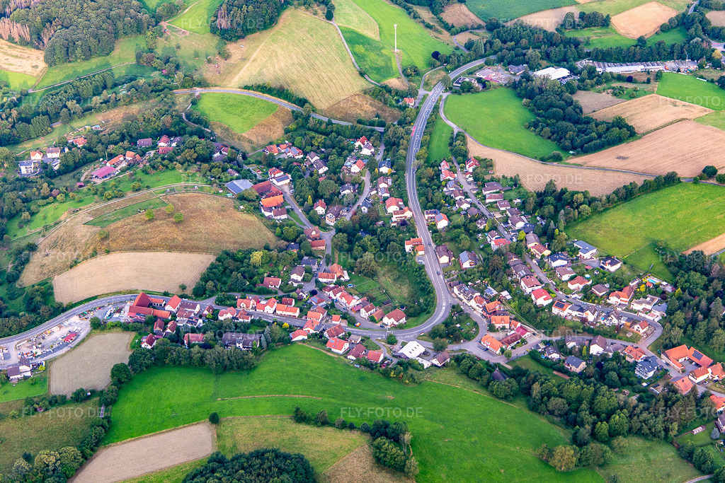 Luftbild: Ortsansicht von Osten im Ortsteil Kolmbach in Lindenfels im Bundesland Hessen in Deutschland. Foto: IMG_142698.jpg vom 19.07.2024 durch Werner Riehm/FLY-FOTO.de