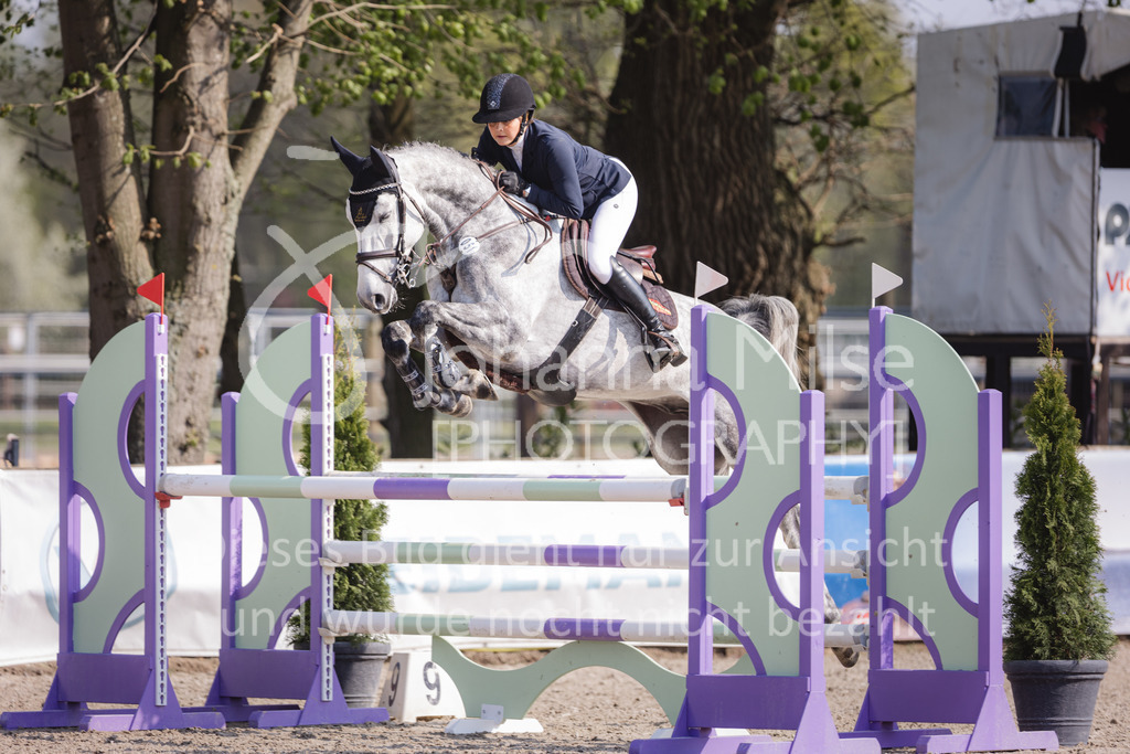 220426_Mühlen_04SprgPf-L-477 | Oerlinghausen Währentrup 26.08.2021, Stilspringprüfung Kl.A*