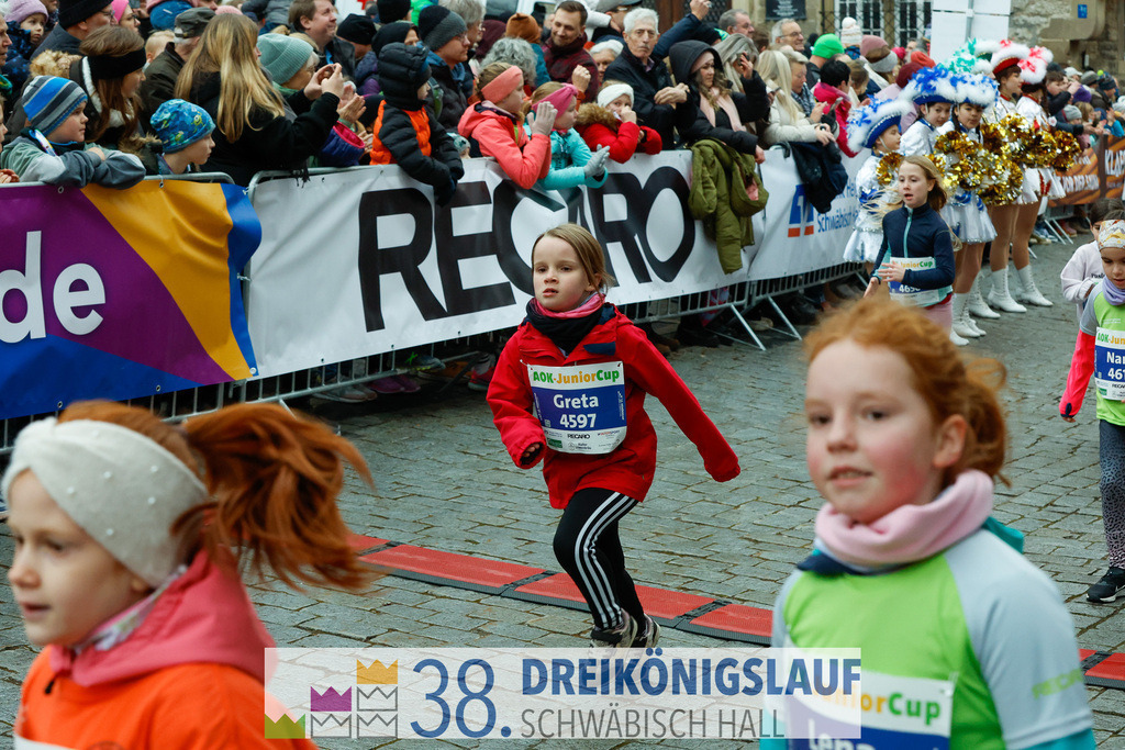 400m AOK Junior Cup | 3 Koenigslauf 2024 400m AOK Junior Cup - Realisiert mit Pictrs.com