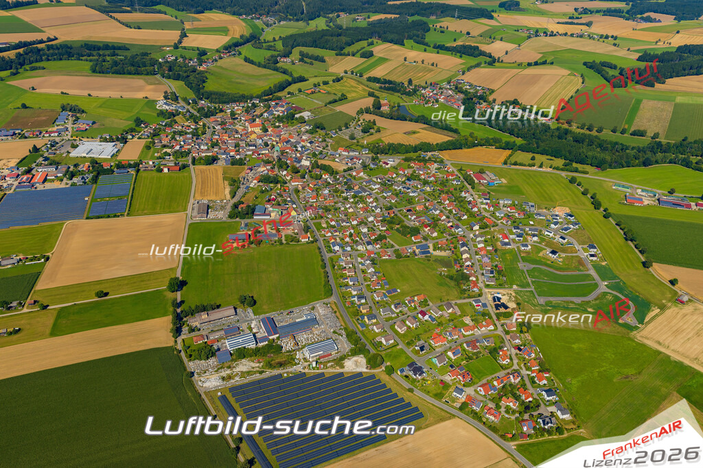 Luftaufnahme von Moosbach Vs Google Maps- Die Luftaufnahme wurde 2025 vom UL-Flugzeug heraus erstellt ( keine Drohne ) - Hochauflösende Luftaufnahme - für professionelle Ausdrucke geeignet. Die Geschenkidee !Mit Lizenz und Bildrechte bestellbar