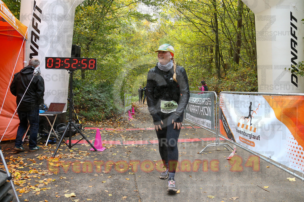 251026_1354_EX1_4034 | Sportfotografie im Rhein-Sieg Kreis, Köln, Bonn, NRW, Rheinland Pfalz, Hessen, etc. Unser Tätigkeitsfeld umfasst den Laufsport vom Volkslauf über den Marathon, Duathlon, Triathon bis zum Ultralauf wie Kölnpfad Ultra oder Schindertrail.