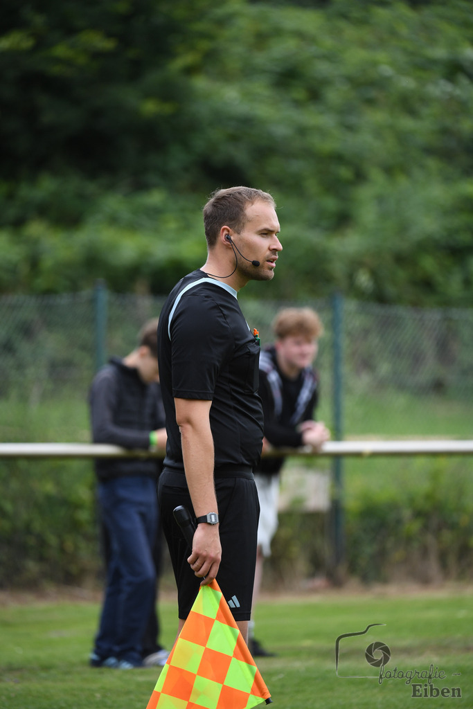 Sport-Duwe Cup | Sport-Duwe Cup Oldenburg; TuS Eversten (mint)-VFL Oldenburg (rot) am 05.07.2025 in Oldenburg (Sportanlage TuS Eversten), Photo: Philip Eiben 2025 - Realisiert mit Pictrs.com