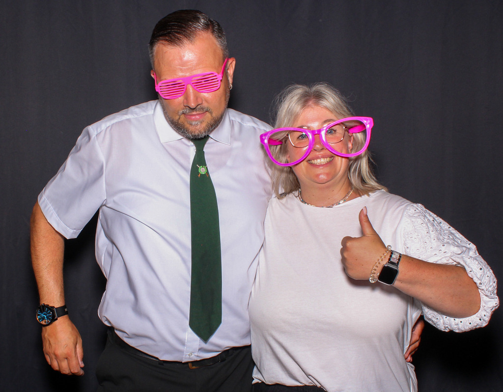 top-top.de-250628-085 | Foto, Video, Fotografie, Videografie, Fotobox, DJ, Discjockey, Musik, Musikbox, Veranstaltung, Photobooth, Amazon, Ebay, Buchtipp, Bestseller, Autor, Verlag, Buch, Wesel, Hamminkeln, NRW, Dinslaken, Rees, Drohne, Hochzeit, Party, Fotobox, Wesel, Fotograf