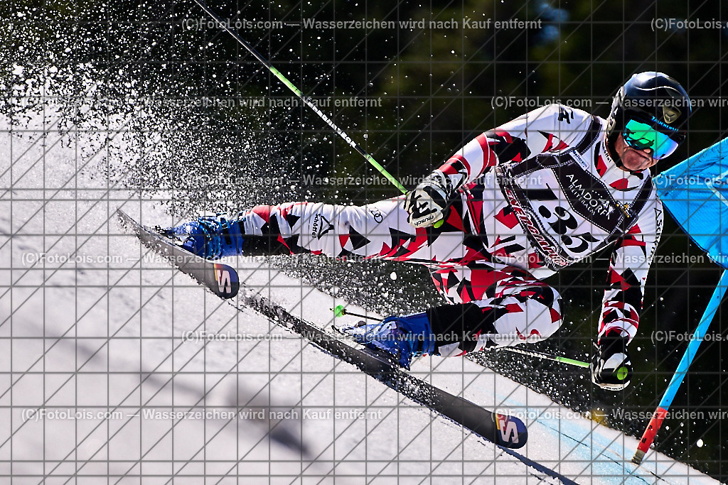 ALP1515_Reiteralm_MASTERS-LM_RTL_Schnell Rupert | (C)FotoLois.com, Alois Spandl. Steirische MASTERS-Landesmeisterschaften Ski alpin mit Wien und Salzburg, Reiteralm, Sa 13. April 2024.