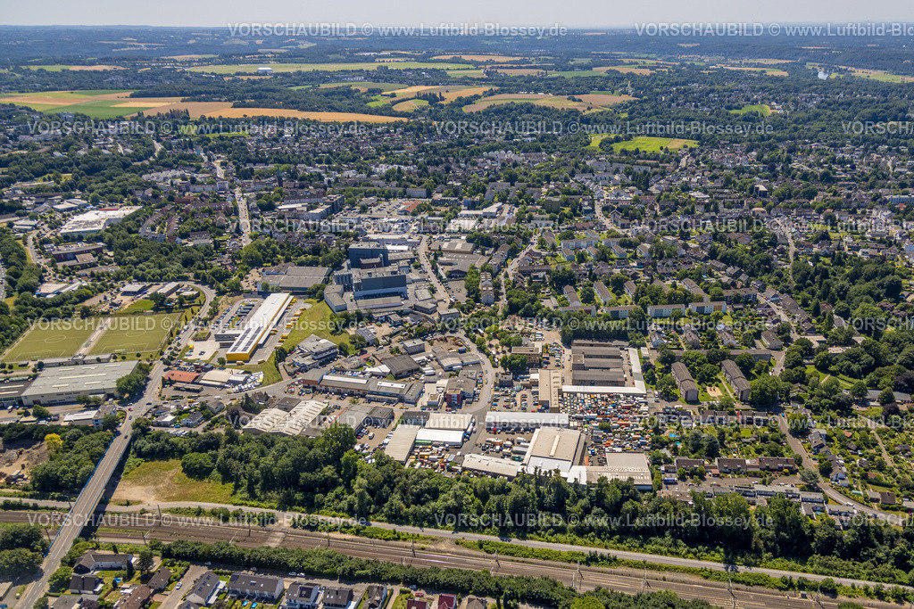 Muelheim230704037 | Luftbild, LKW Schrottplatz Hänflingstraße, Heißen - Mitte, Mülheim an der Ruhr, Ruhrgebiet, Nordrhein-Westfalen, Deutschland