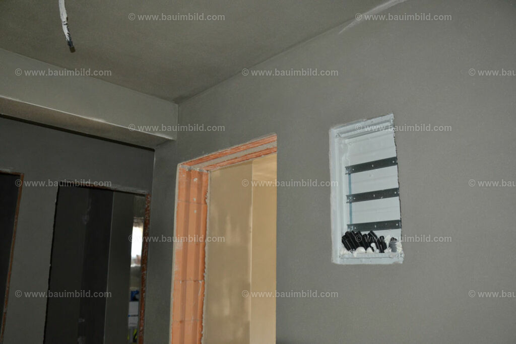 bib-lg18-putzarbeiten-0138 | Nach LV-Leistungsgruppen sortierte Detailfotos über den Bau eines Hauses. Alle Hausbau-Bilder direkt vom Urheber und Autor der Website Haus-Selber-Bauen.com