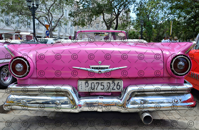 RGE_9444d | Amerikanischer Oldtimer in Havanna.   Fotograf: Ralf Gebhardt - Realisiert mit Pictrs.com
