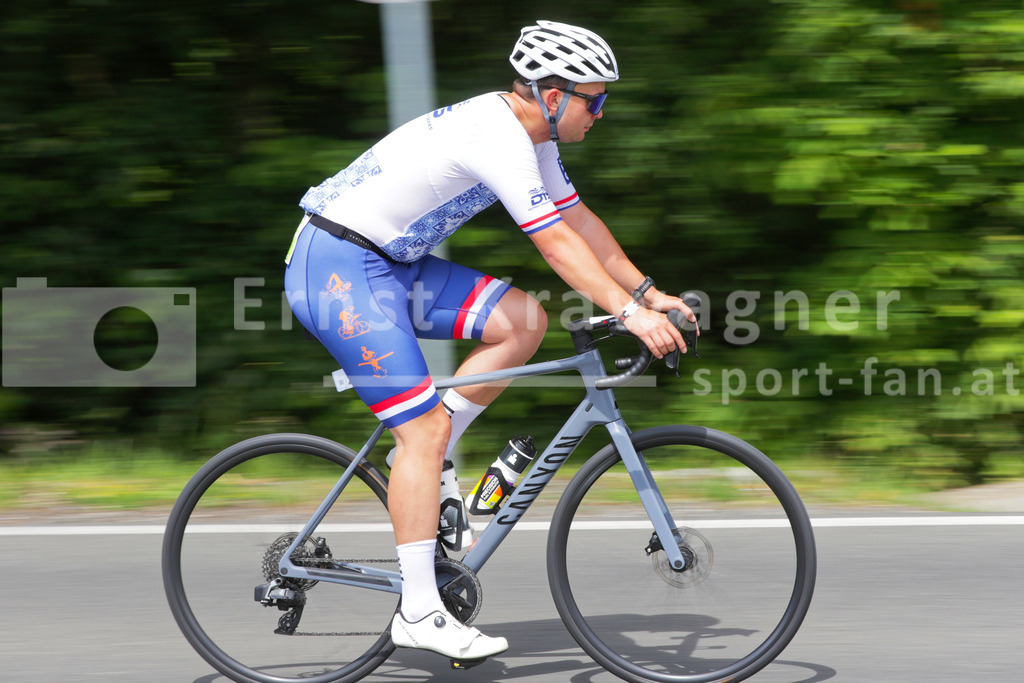 Klagenfurt 2026 | Owen Van Hooff (NED) Ironman, Klagenfurt 2026,  Lambichl, Klagenfurt , Austria. Photo: Ernst Krawagner - Realisiert mit Pictrs.com