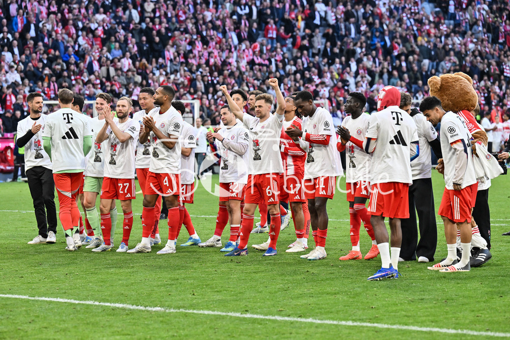 FC Bayern München - VfB Stuttgart | MUNICH, GERMANY - 19. APRIL: the Team form Bayern Munich celebrating - Deutsche Meisterschaft / Deutscher Fussballmeinster / Deutscher Meister after the Bundesliga Match between FC Bayern Munich vs. VfB Stuttgart at Matchday 30 at Allianz Arena / DFL REGULATIONS PROHIBIT ANY USE OF PHOTOGRAPHS AS IMAGE SEQUENCES AND/OR QUASI-VIDEO