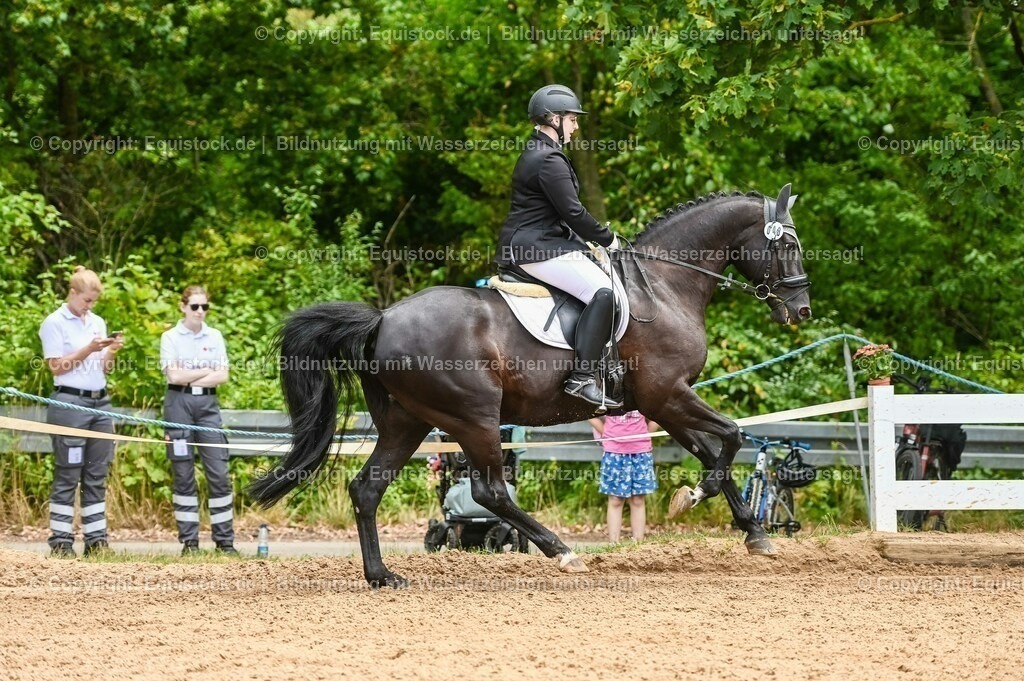 20230716_03_Dressurprfg. Kl.L - Tr._0207 | equistock