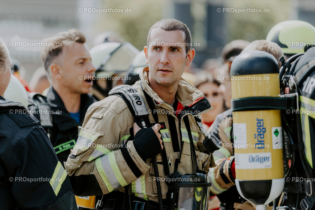 240825_Treppenlauf-229 | Professionelle Fotos Ihrer Laufsportveranstaltung.