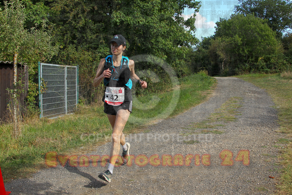 250830_1616_EV4_4651 | Sportfotografie im Rhein-Sieg Kreis, Köln, Bonn, NRW, Rheinland Pfalz, Hessen, etc. Unser Tätigkeitsfeld umfasst den Laufsport vom Volkslauf über den Marathon, Duathlon, Triathon bis zum Ultralauf wie Kölnpfad Ultra oder Schindertrail.