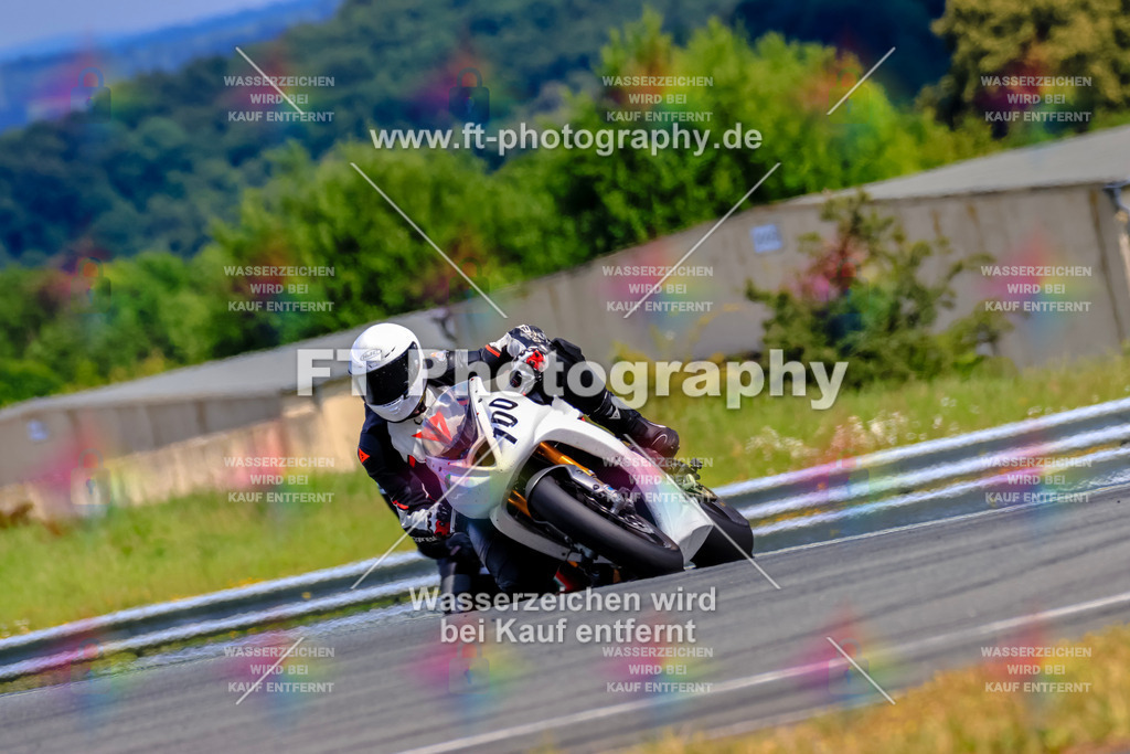 _TCM5075 | Hier findet Ihr Bilder von Touristenfahrten auf der Nürburgring Nordschleife oder von anderen Veranstaltungen die ich besucht habe. Viel Spass beim Durch Schauen 
