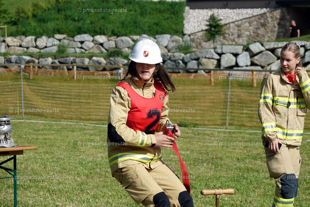 news-2022-Juli09-FF-Nassleistungsbewerb-Hoefen-Sony-DSD02546 | Info aus dem Bezirk Reutte/Ausserfern Tirol sowie eine umfangreiche Bilddatenbank über die gesamte Region: Lechtal, Talkessel Reutte, Tannheimertal, Zwischentoren. Lech, Plansee, Zugspitze, Grenztunnel, B179, Fernpassstraße, Verkehr, Lawinen, Tradition, - Realisiert mit Pictrs.com