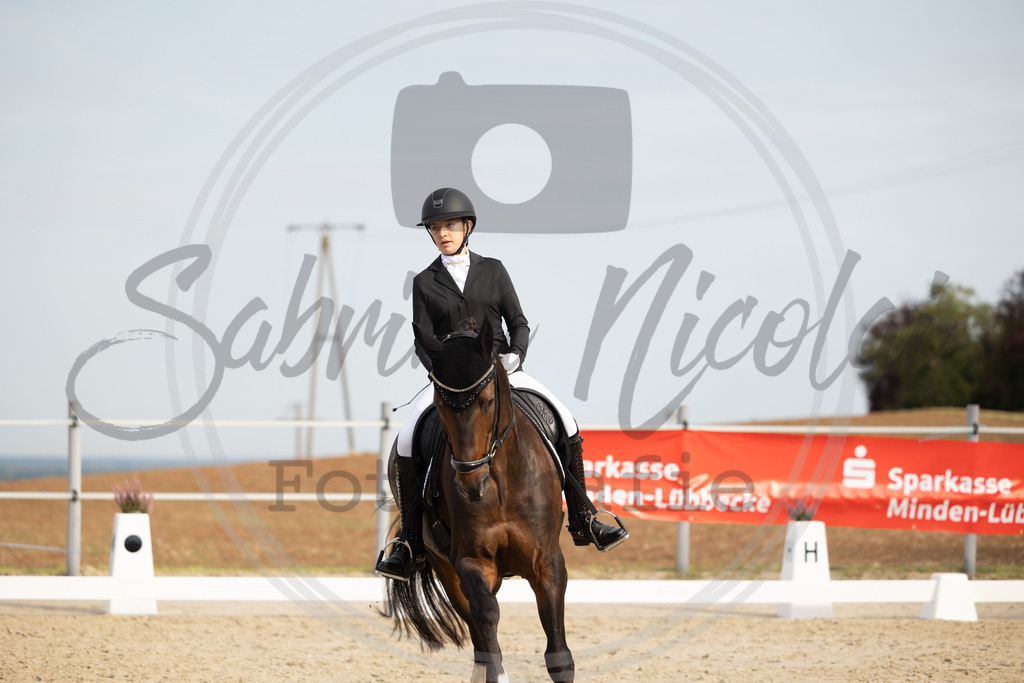994A1107 | sabrinanicolaifotografie - Realisiert mit Pictrs.com
