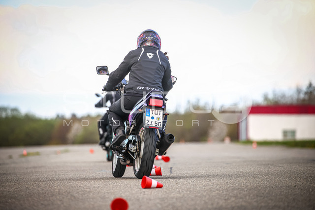 0023-260419_NOE-027_23 | Deine Full-Service-Agentur für ✔️Videoproduktionen und ✔️Motorsportfotografie Jetzt Angebot anfragen!