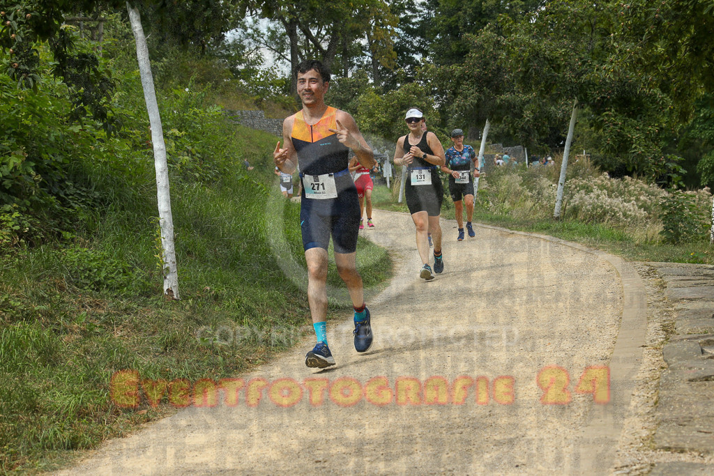 250824_1343_EX1_3395 | Sportfotografie im Rhein-Sieg Kreis, Köln, Bonn, NRW, Rheinland Pfalz, Hessen, etc. Unser Tätigkeitsfeld umfasst den Laufsport vom Volkslauf über den Marathon, Duathlon, Triathon bis zum Ultralauf wie Kölnpfad Ultra oder Schindertrail.