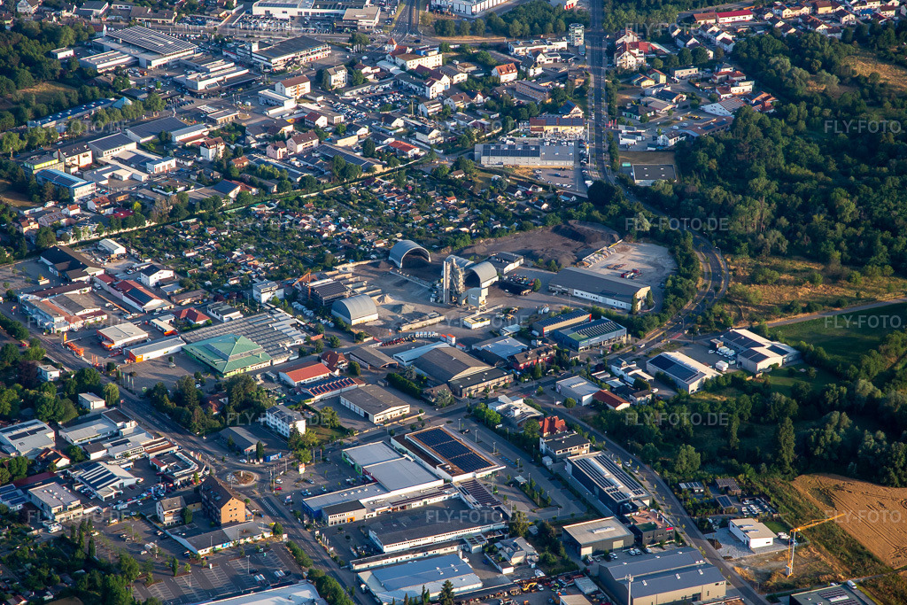 Luftbild: Gewerbegebiet Nachtweide in Speyer im Bundesland Rheinland-Pfalz in Deutschland. Foto: IMG_136837.jpg vom 24.06.2023 durch Werner Riehm/FLY-FOTO.de