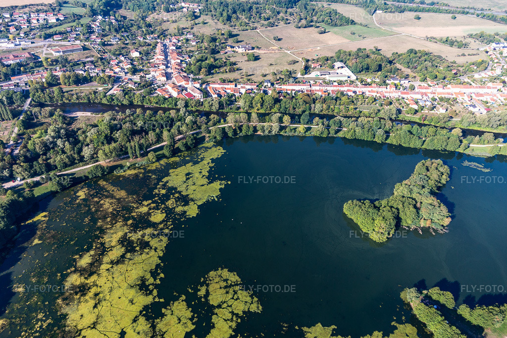 Luftbild: Ètang du Breuil in Flavigny-sur-Moselle im Bundesland Meurthe-et-Moselle in Frankreich. Foto: IMG_118261.jpg vom 15.09.2019 durch Werner Riehm/FLY-FOTO.de