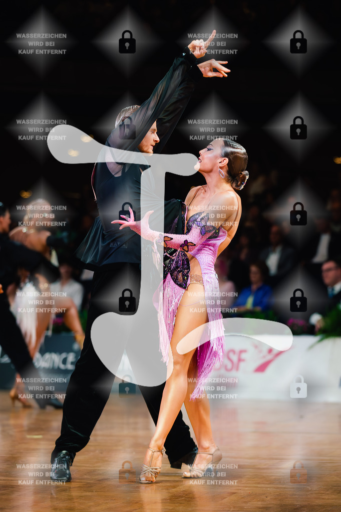 GOC 2025 - WDSF GrandSlam Latin 29th (129) Daniel Schmuck _ Irina Tudorache (Germany)-2025-08-23-3601 | Webshop for digital downloads and prints of dance sport, event & show photographer Julian Link - Realisiert mit Pictrs.com