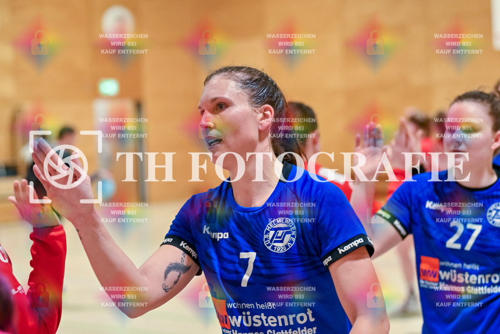 GER, SG Maulburg/Steinen - TuS Helmlingen, Frauen-Handball, Oberliga Suedbaden, 19. Spieltag, Saison 2024/2025, 23.03.2025 | Geraldine Kimmer (TuS Helmlingen, #7), Celine Thallner (TuS Helmlingen, #27)GER, SG Maulburg/Steinen - TuS Helmlingen, Frauen-Handball, Oberliga Suedbaden, 19. Spieltag, Saison 2024/2025, 23.03.2025Foto: TH Fotografie/Thomas Hess