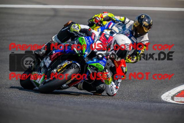 MaZZes_FotoMatrix_220506_97827 | Fotograf Mathias Schmid
Sportfotograf,
Eventfotograf,
Hochzeitsfotograf,
Portraitfotograf