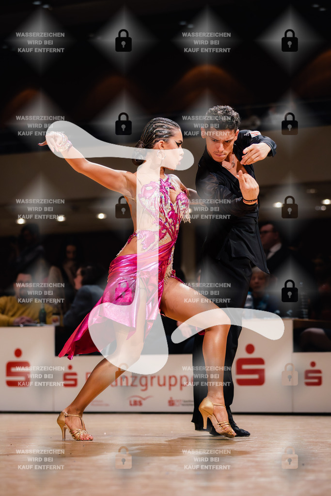 Goldstadtpokal 2025 - WDSF World Open Latin 9th (51) Vladyslav Tsykhanovskyi _ Veronika Tsikhanovska (Schwar Weiß Club Pforzheim)-2025-01-25-4933 | Webshop for digital downloads and prints of dance sport, event & show photographer Julian Link - Realisiert mit Pictrs.com