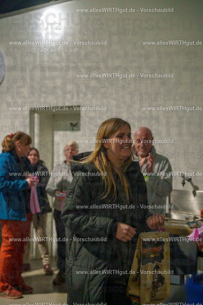 7R509501 | Professionelle Tierfotografie in Mönchengladbach von Daniel Wirth (allesWIRTHgut). Liebevolle & natürliche Bilder von Hunden & Katzen für unvergessliche Erinnerungen.