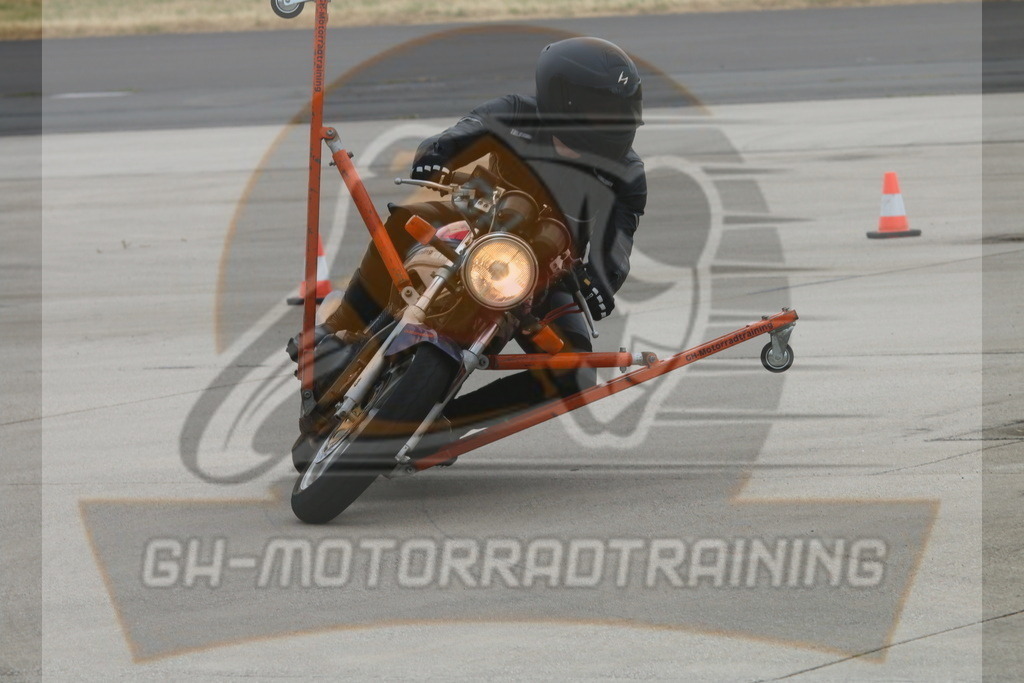 IMG_3345 | gh-motorradtraining-foto.de - Realisiert mit Pictrs.com