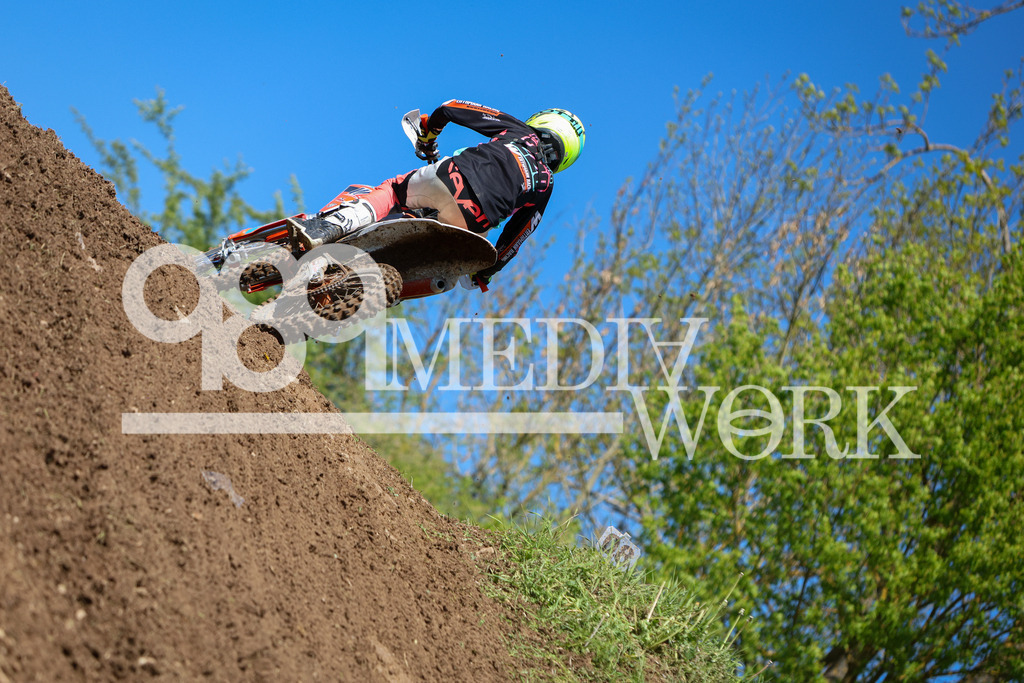 5E6A6802 | 989 MEDIAWORK