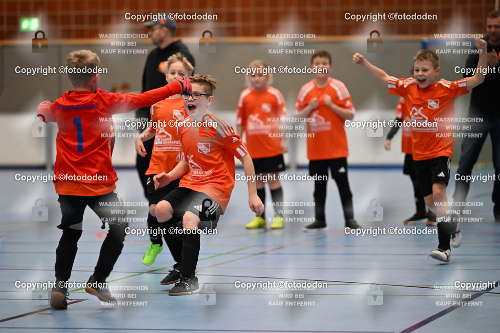 DSC_0076 | TuS Esens 2 vs. TuS Leerhafe (orange) 9m schießen 