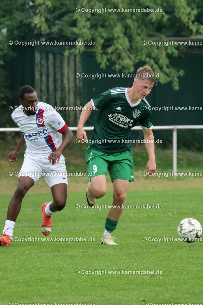 Fußball : TV Voerde - SUS 09 Dinslaken 2 am 21.07.2024 in Voerde | Fußball : TV Voerde - SUS 09 Dinslaken 2 am 21.07.2024 in Voerde - Realisiert mit Pictrs.com