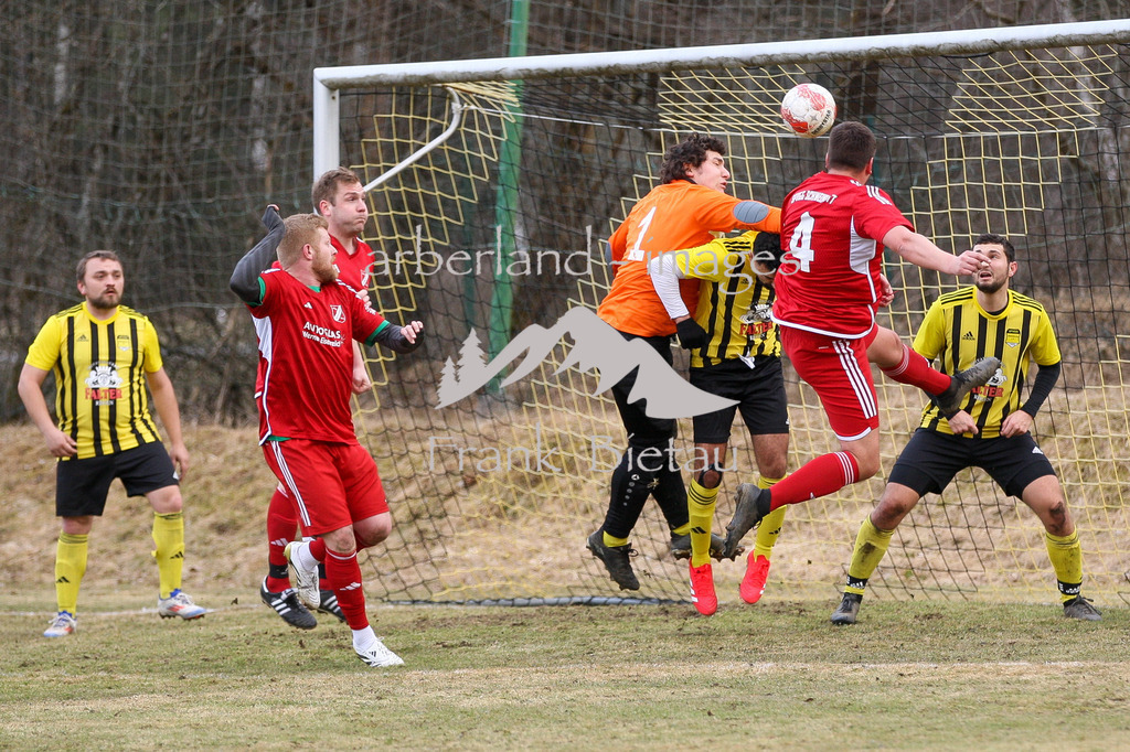 993T5823 | Medien- Sport- Entertainmentfotos