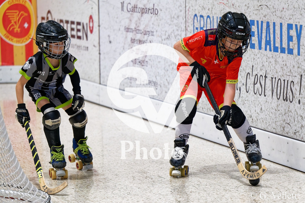 Super League  - Servette FC  v FC Zurich  | during the Super League  game between Servette FC  and FC Zurich  at Stade de Geneve  in Lancy , Switzerland 
